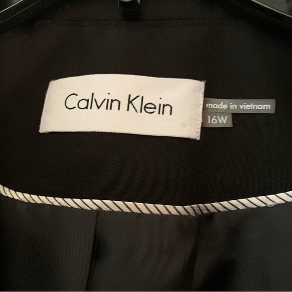 Calvin Klein Women's Charcoal Blazer - Picture 6 of 10